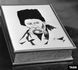 Видання «Кобзаря» до 150-річчя від дня народження Тараса Шевченка. Київ, 1 лютого 1964 року