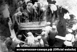 16 травня 1949 року цинкову труну Щорса врешті-решт знайшли і відкрили. Місто Самара