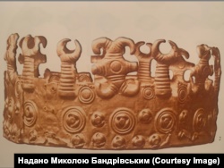Фрагмент покриття діадеми, один із Михалківських скарбів