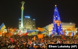 Помаранчева революція. Київ, майдан Незалежності, 22 листопада 2004 року