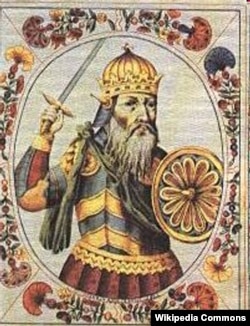 Так росіяни зображали Святослава Хороброго з довгою бородою. Малюнок із «Царського титулярника» 1672 року