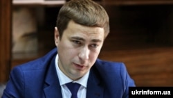 Роман Лещенко заявив, що посада уповноваженого президента із земельних питань є позаштатною