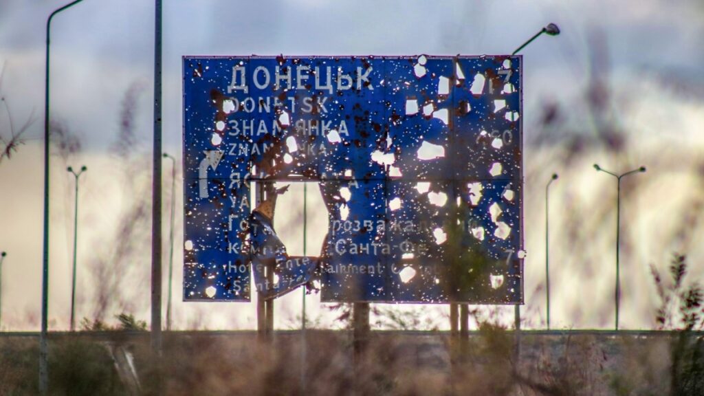 Бойовики на Донбасі здійснили 8 обстрілів з початку доби – штаб ООС