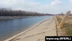 Дніпровська вода поблизу Джанкоя, березень 2022 року