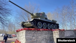 Пам'ятники радянської доби в Естонії. Що з ними хочуть зробити? (фотогалерея) 